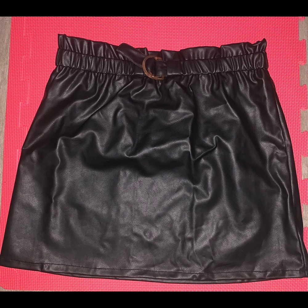 H&M faux leather skirt